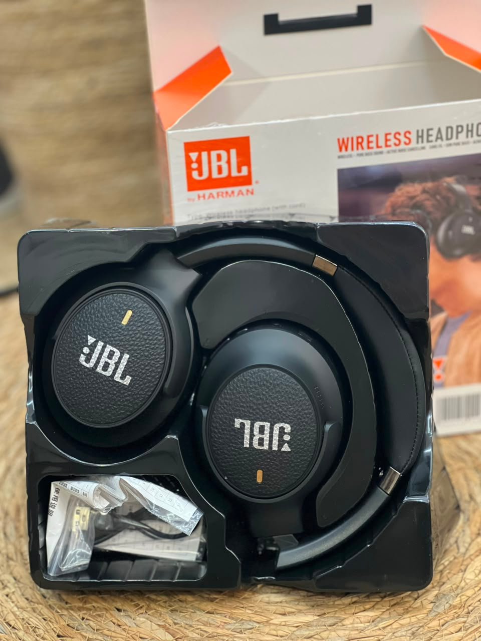 JBL J36