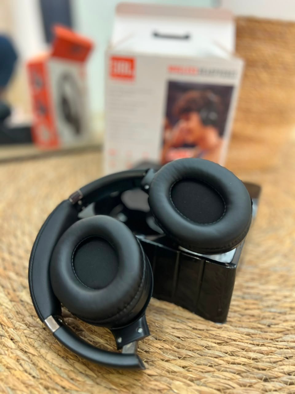 JBL J36